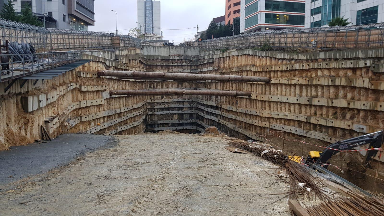 Ataşehir Medicana Hastanesi Derin Kazı İksa Sistemleri - Detay Resmi 1