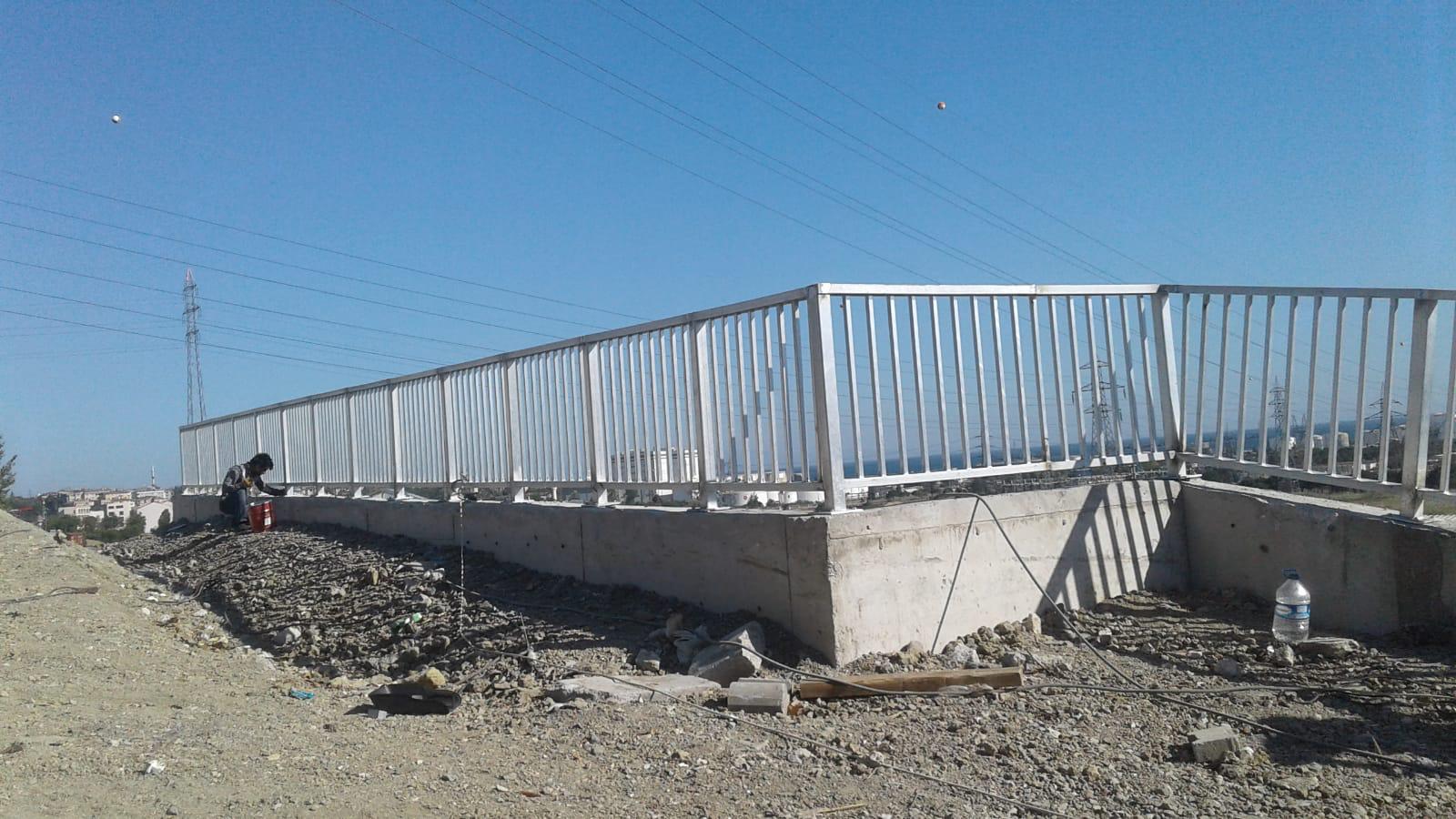 İkitelli Viyadüğü Yaya Korkulukları ve Genleşme Derzleri - Detay Resmi 2